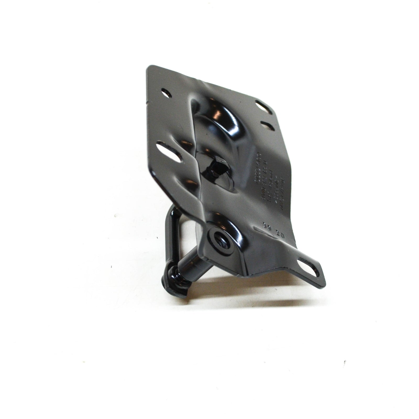 NEW AUDI A4 B9 FRONT LEFT HOOD LATCH STRIKER PLATE 8W0823185D ORIGINAL