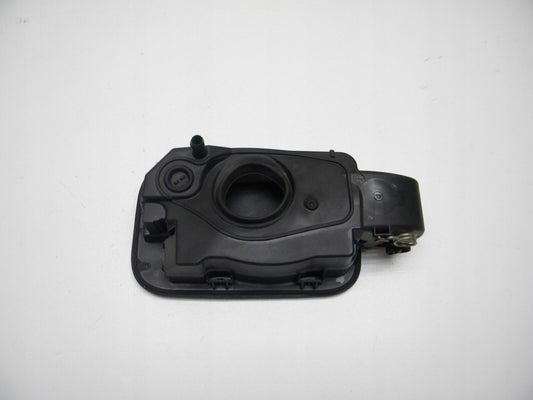 NEW MERCEDES-BENZ E W212 FUEL FILLER HOUSING REAR RECESS A2126300000 ORIGINAL