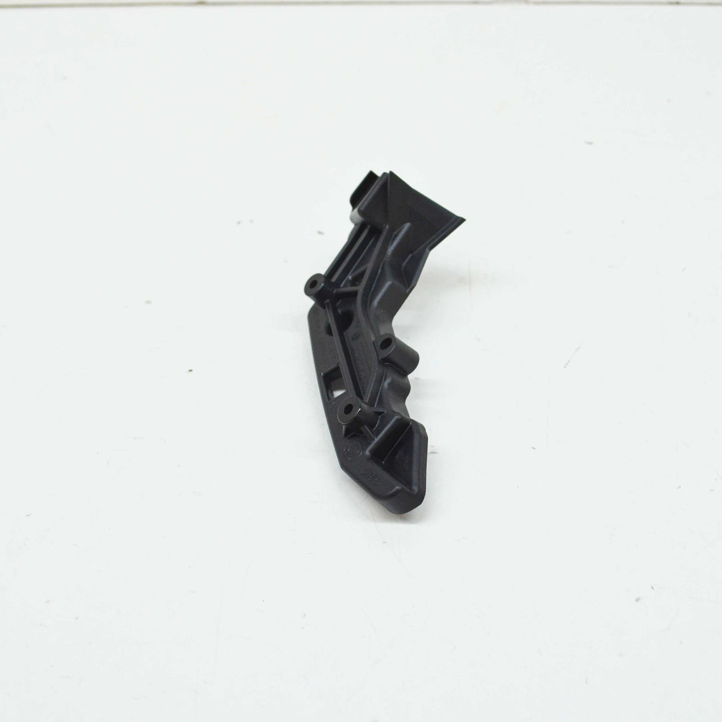 NEW BMW M3 G80 FRONT LEFT BUMPER COVER INNER BRACKET 51118069417 ORIGINAL