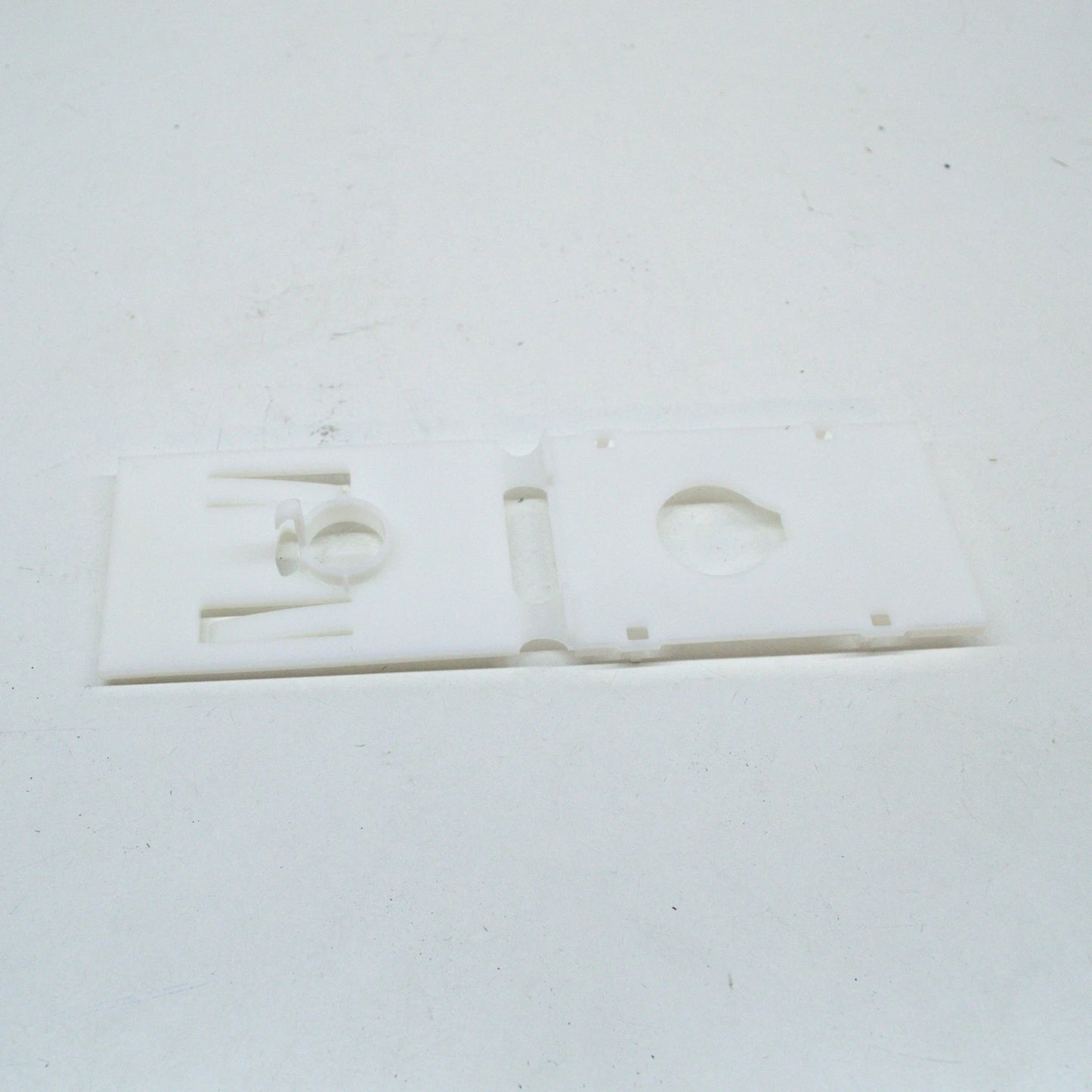 NEW BMW Z4 E85 FRONT DOOR WINDOW LIFTING SLIDING PIECE 51337114596 ORIGINAL