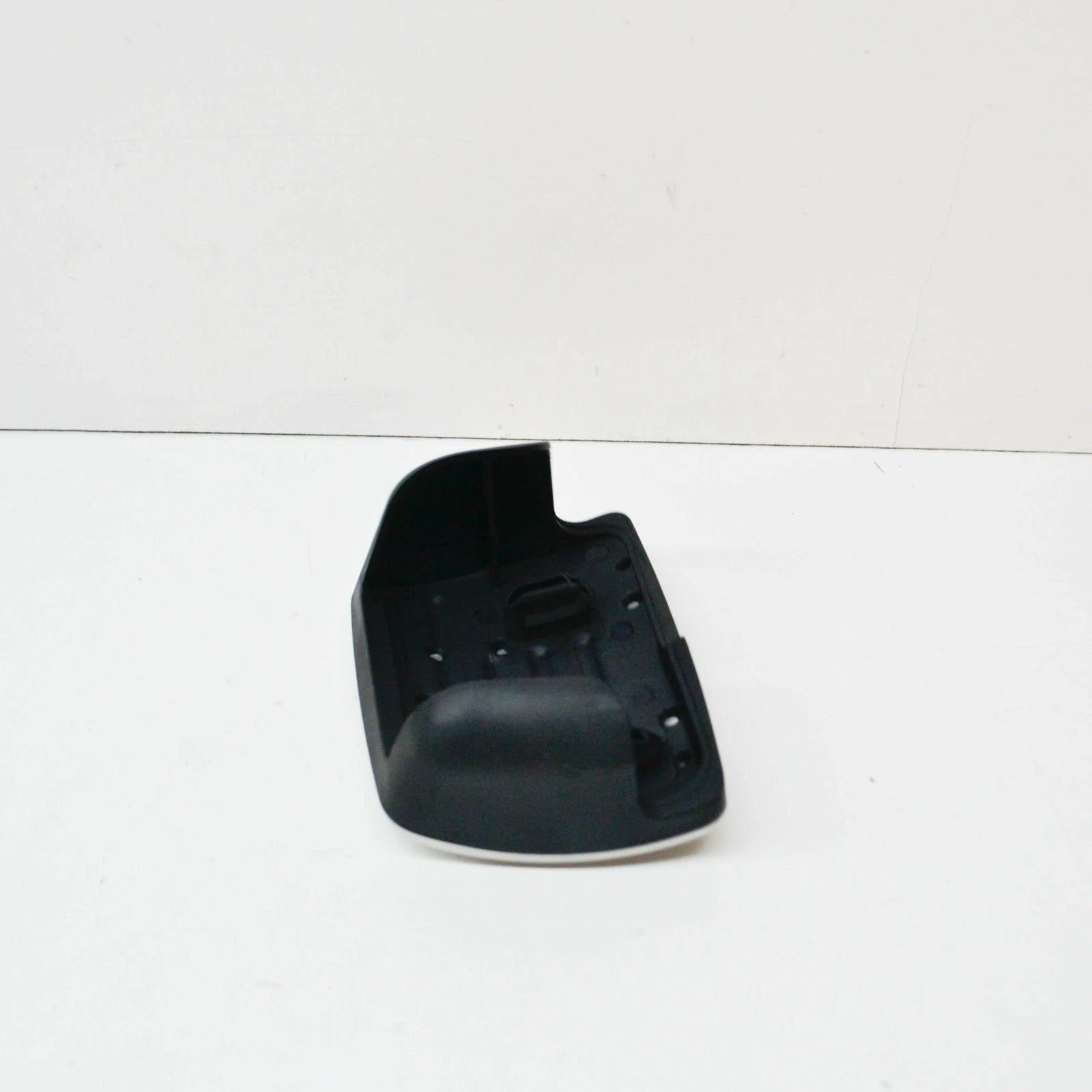 NEW AUDI A1 8X FOOT BRAKE PEDAL CAP RHD 5Q0723131A
