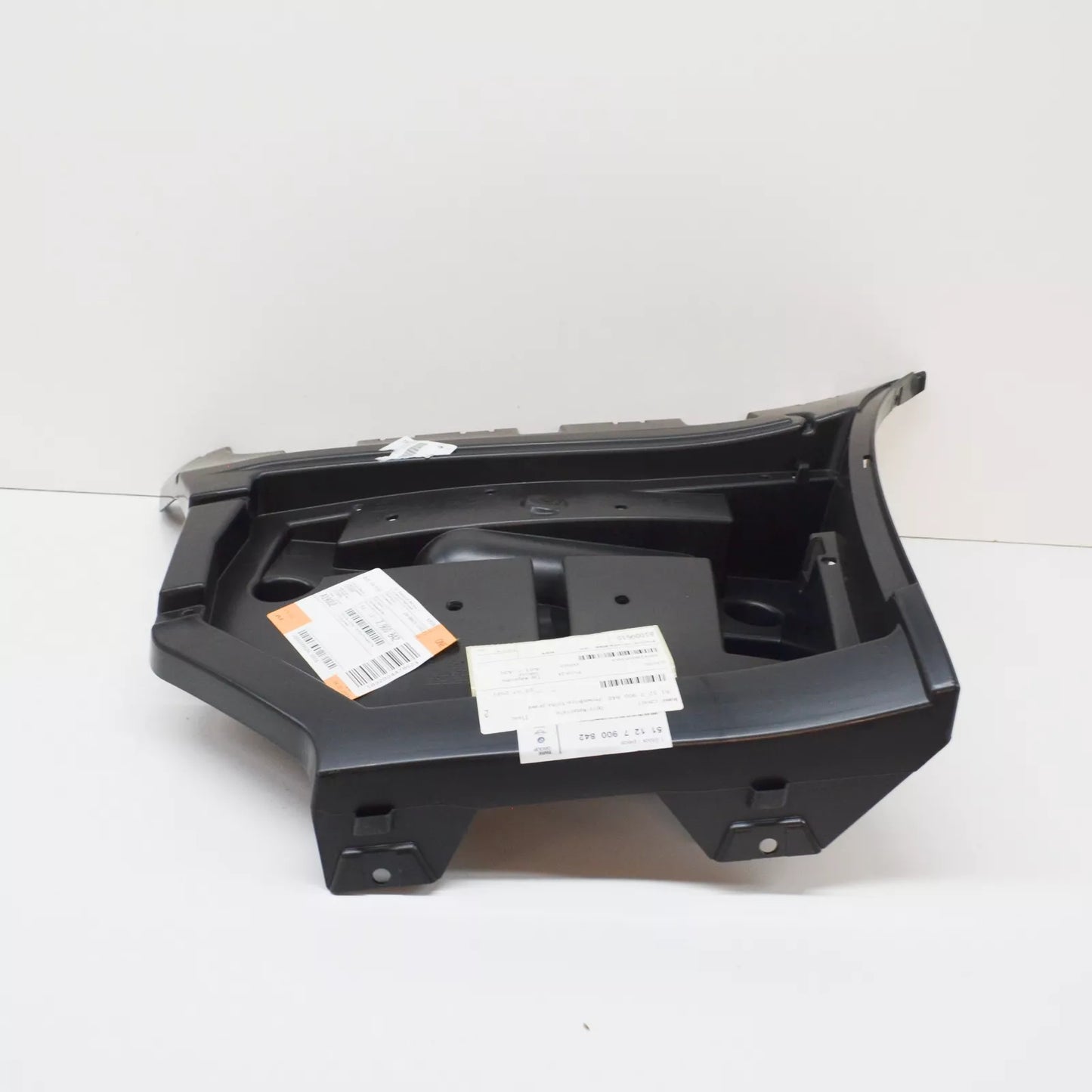 NEW BMW M3 COUPE E92 REAR RIGHT BUMPER M GUIDE 7900842 51127900842 ORIGINAL