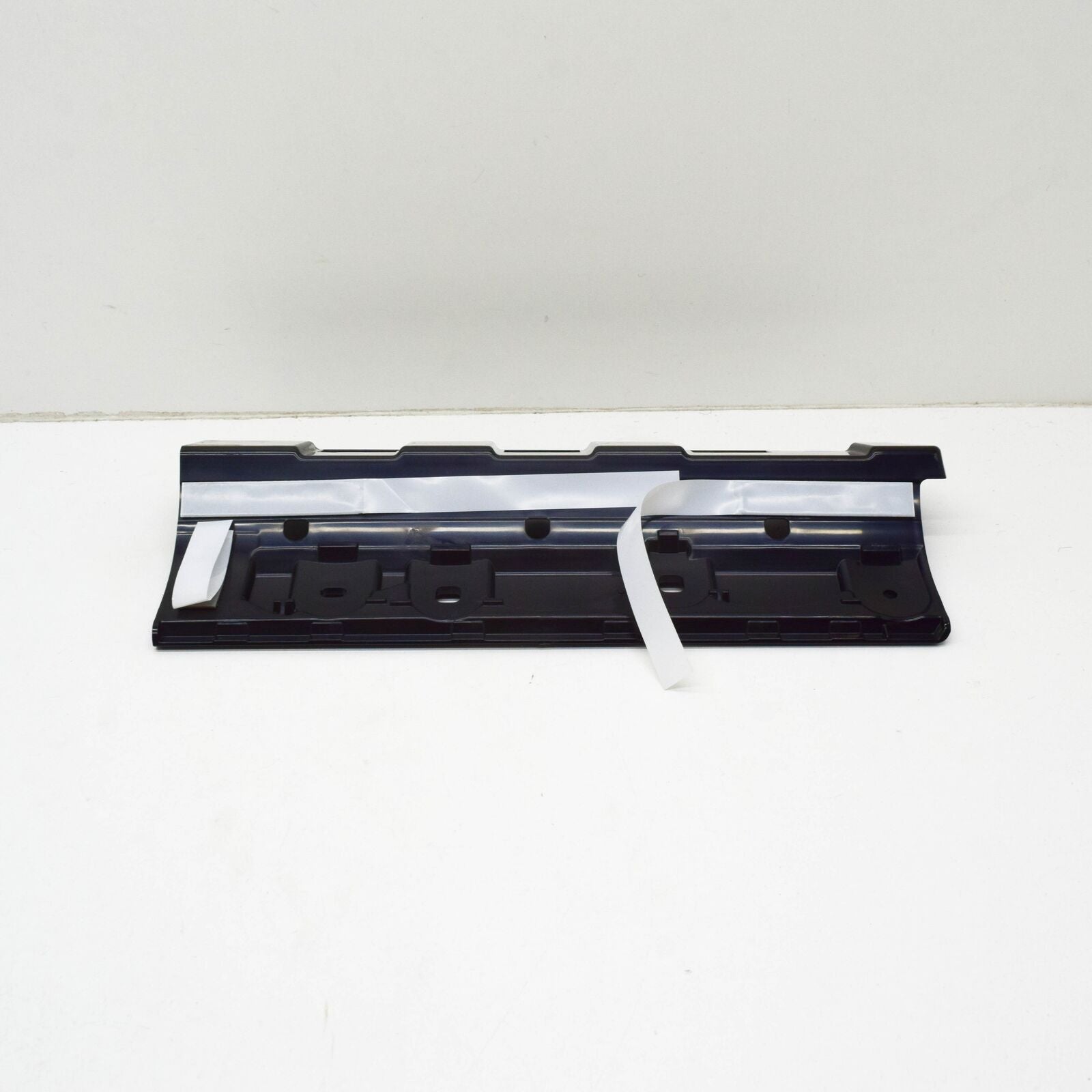 NEW MERCEDES-BENZ VITO W447 REAR RIGHT RETAINING MOLDING A4476980700 ORIGINAL