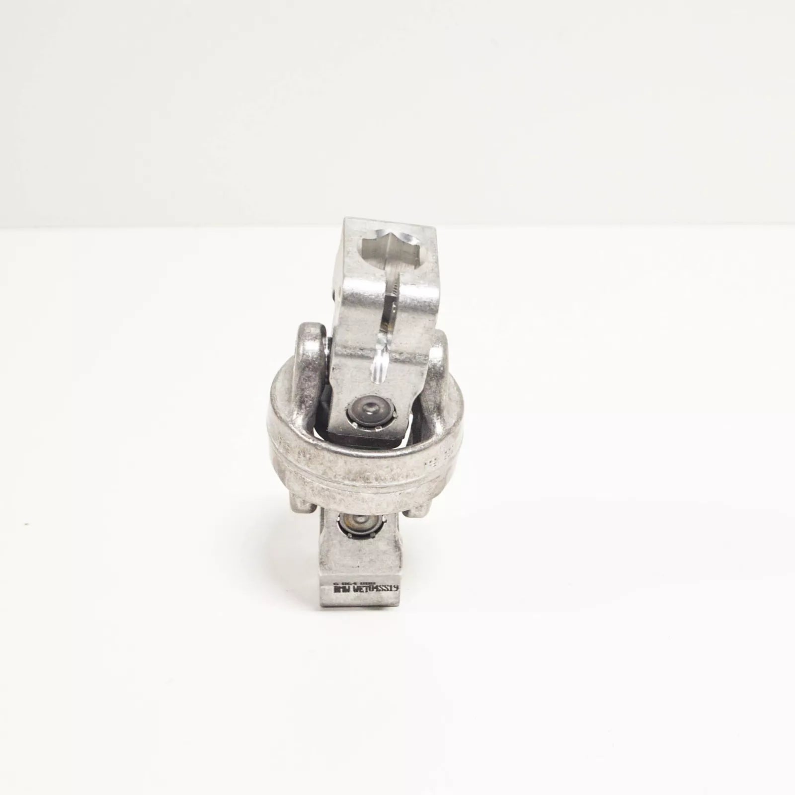 NEW BMW I8 L12 STEERING COLUMN COUPLING DOUBLE JOINT 32306864888 ORIGINAL