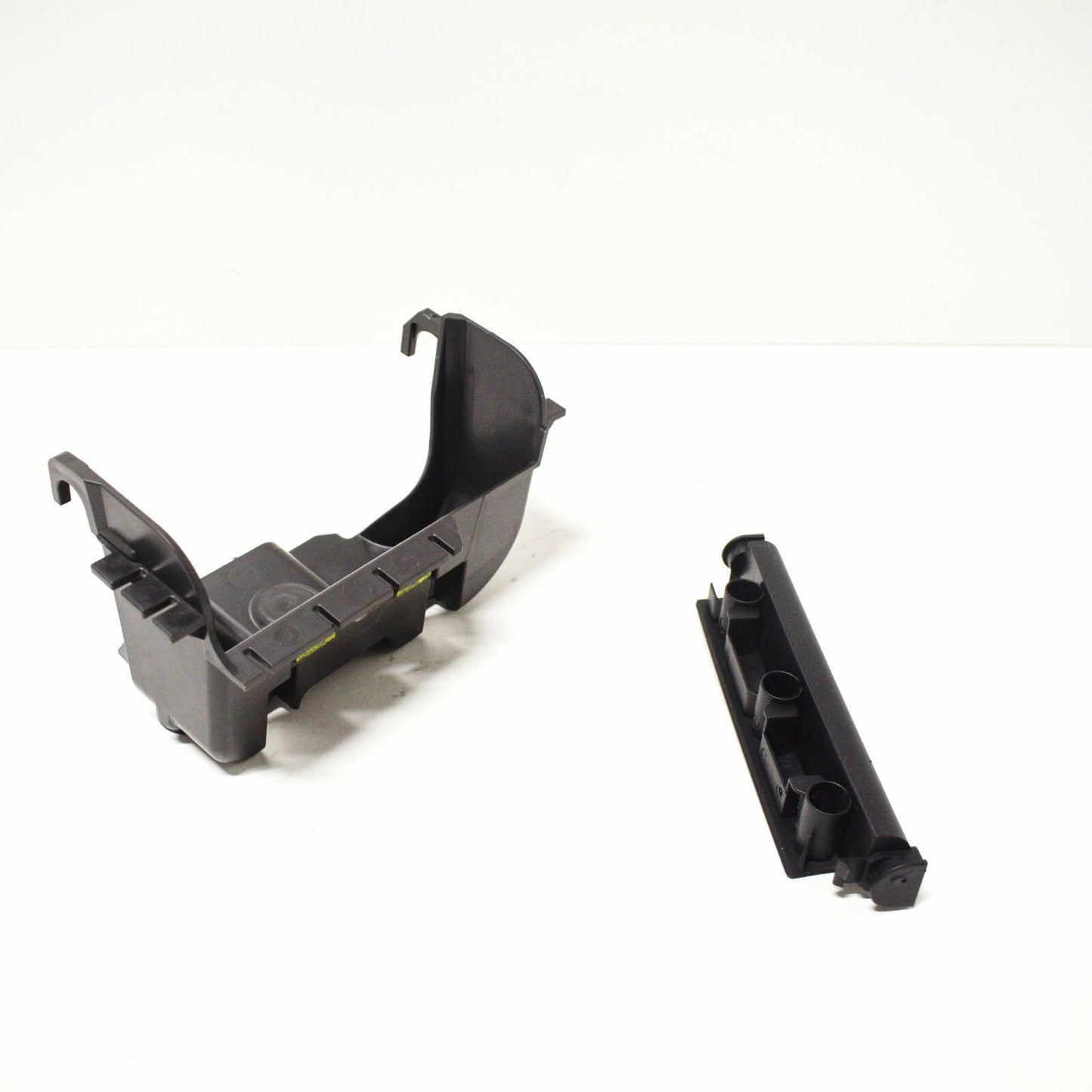 NEW VW EOS 1F7 FRONT RIGHT DOOR GRAB HANDLE BRACKET RHD 1K2867180C81U ORIGINAL