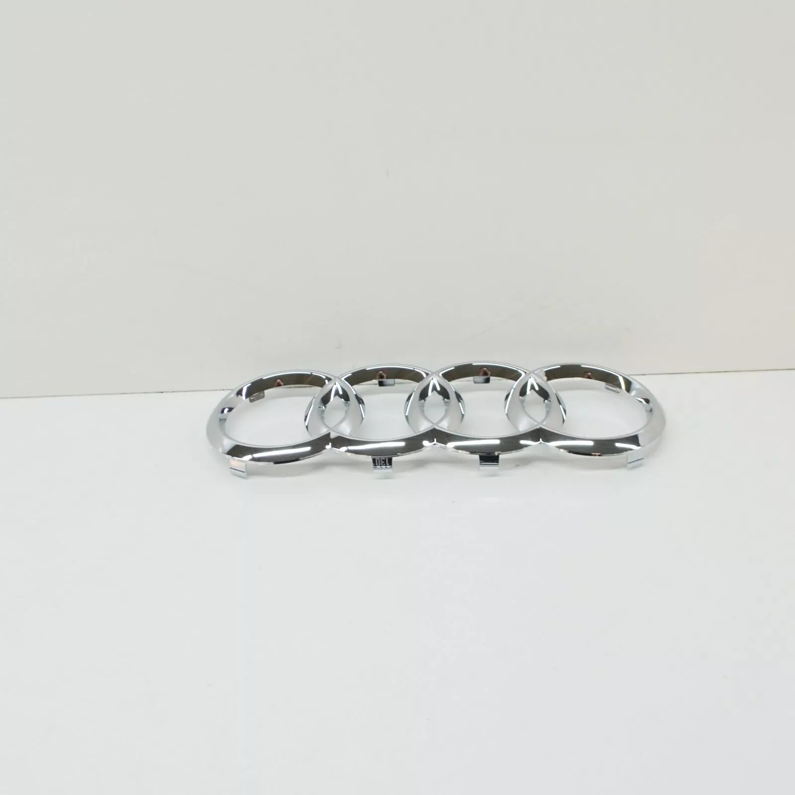 NEW AUDI A1 8X FRONT BUMPER RADIATOR GRILLE EMBLEM 8X0853605