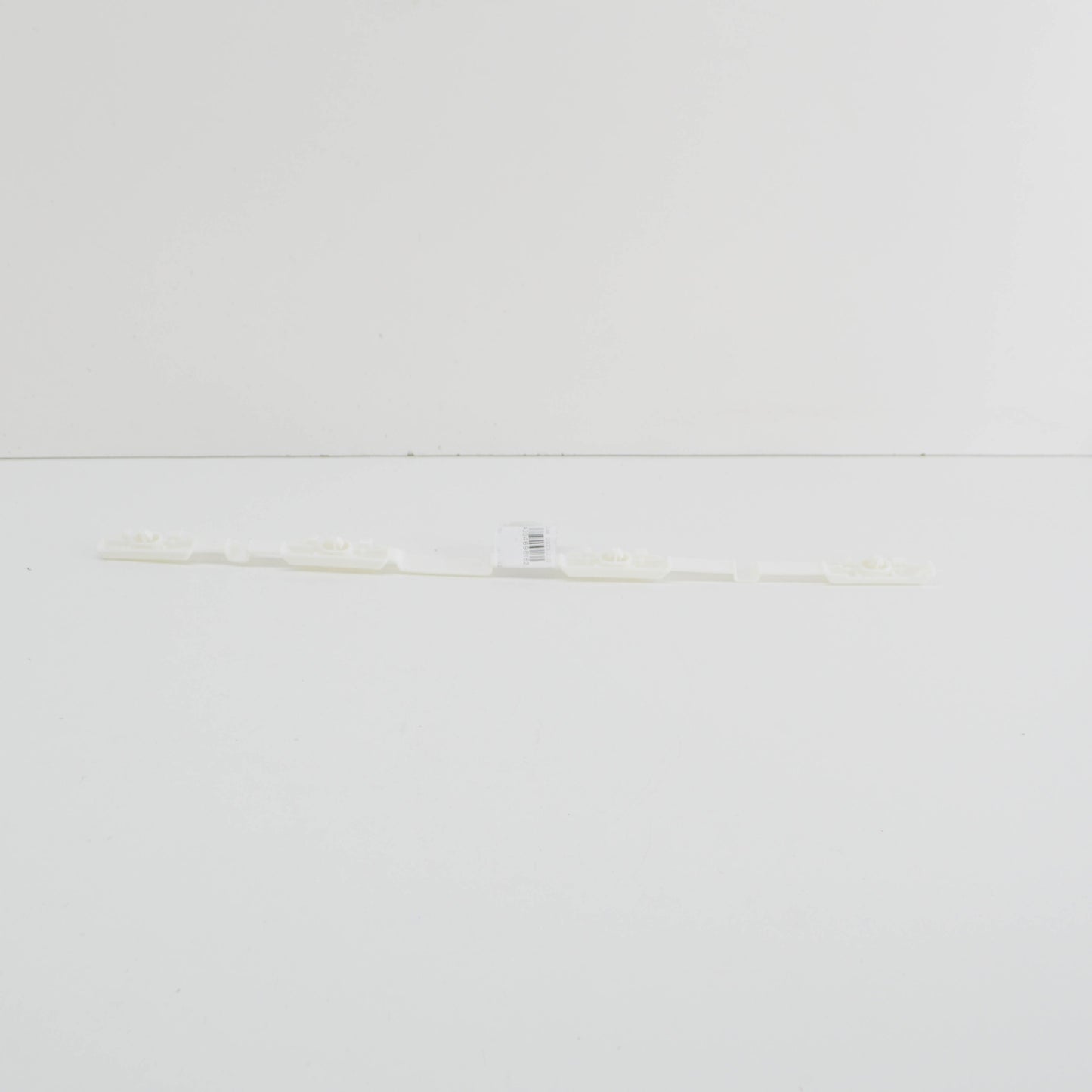 NEW MERCEDES-BENZ C W204 LEFT ROCKER MOULDING MOUNT BRACKET A2046980162 ORIGINAL