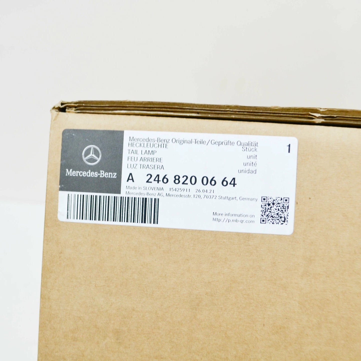 NEW MERCEDES-BENZ B-CLASS W246 REAR RIGHT TAIL LIGHT A2468200664