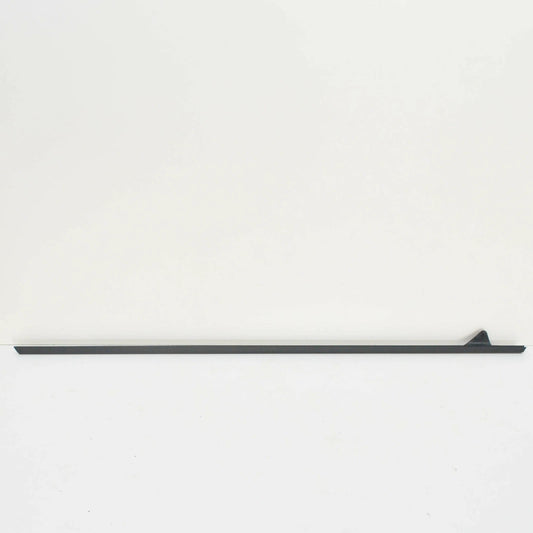 NEW AUDI A3 8P FRONT RIGHT DOOR OUTER WINDOW APERTURE SEAL 8P3837478C