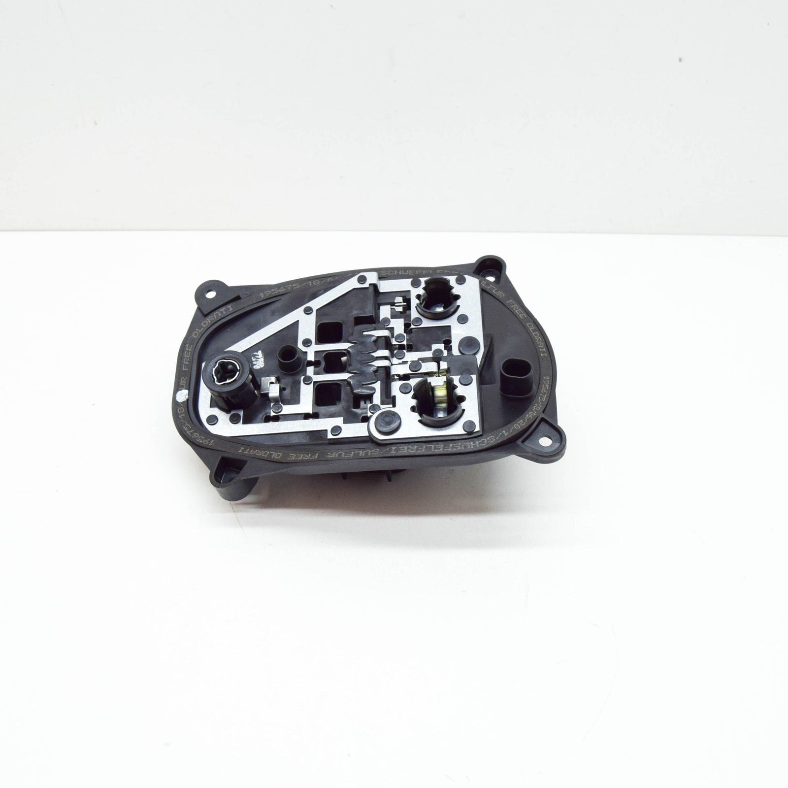 new skoda octavia 5e mk3 rear left taillight bulb carrier 5e5945257a original