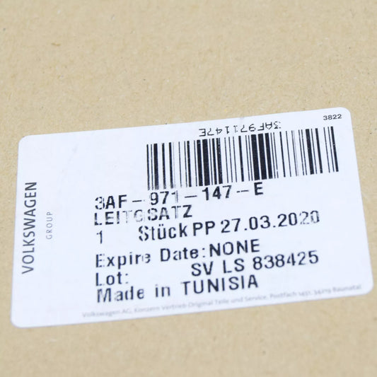 NEW VOLKSWAGEN PASSAT B7 TAILGATE CABLE HARNESS LOOM 3AF971147E ORIGINAL