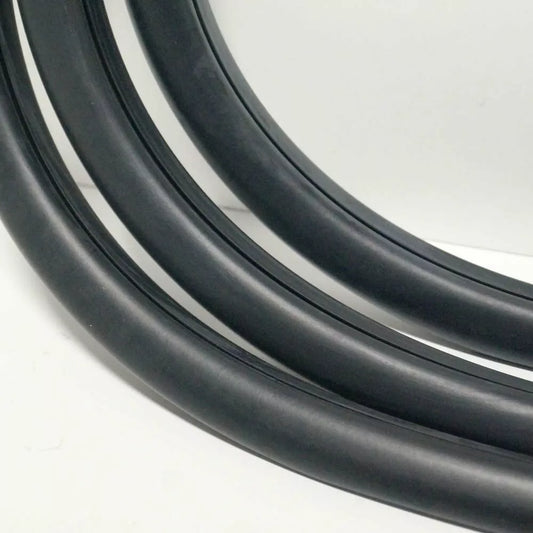 NEW MERCEDES-BENZ G-CLASS FRONT WINDSHIELD SCREEN SEAL A4636710220 ORIGINAL