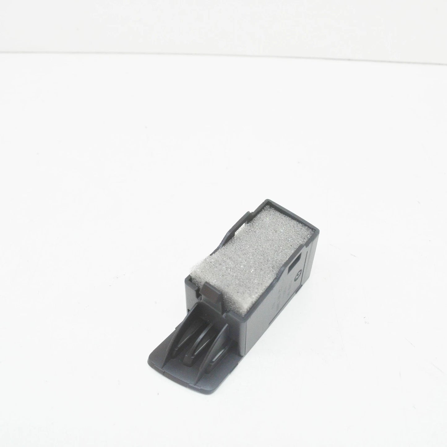 NEW AUDI A4 B8 CENTRE CONSOLE COIN HOLDER INSERT LHD 8K1858323V10 ORIGINAL