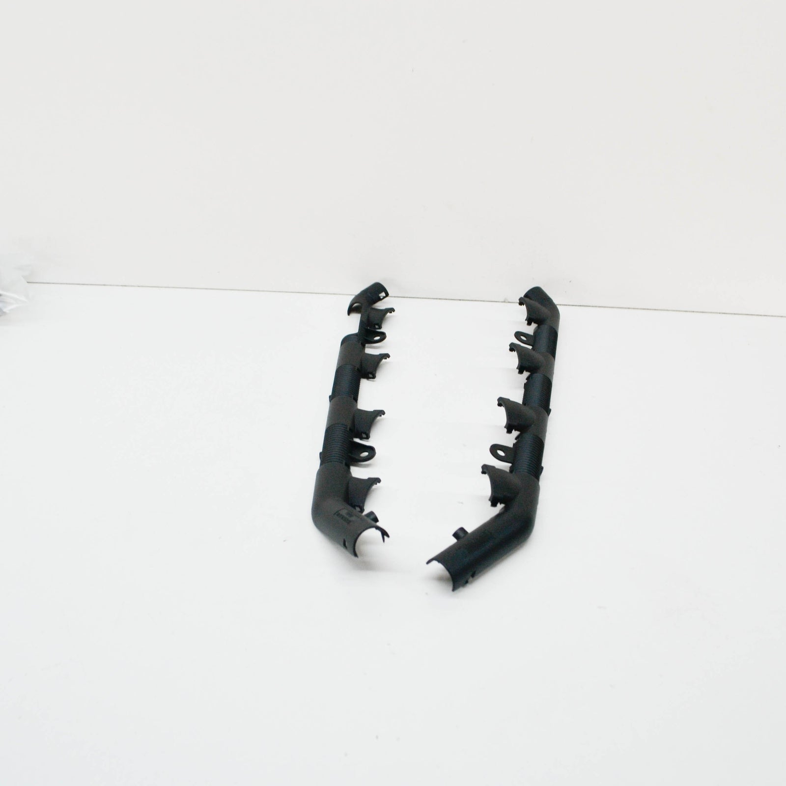 NEW AUDI R8 42 ENGINE WIRING CABLE GUIDE CYLINDER 5-8 079971821C ORIGINAL