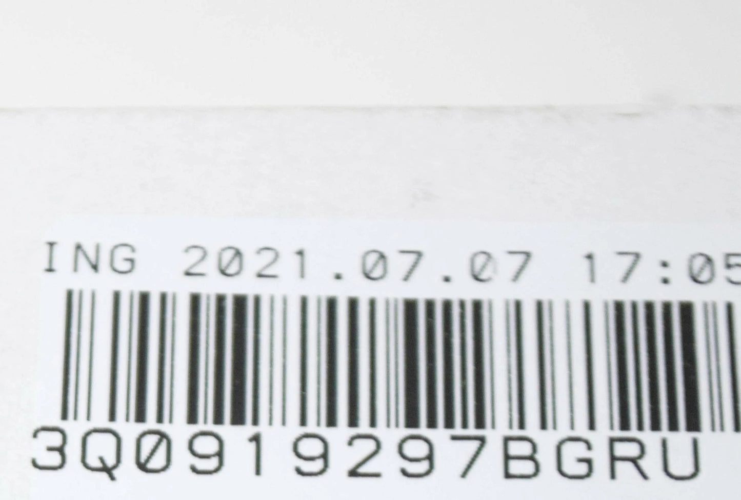 NEW VOLKSWAGEN TIGUAN AD FRONT BUMPER PDC PARKING SENSOR 3Q0919297BGRU