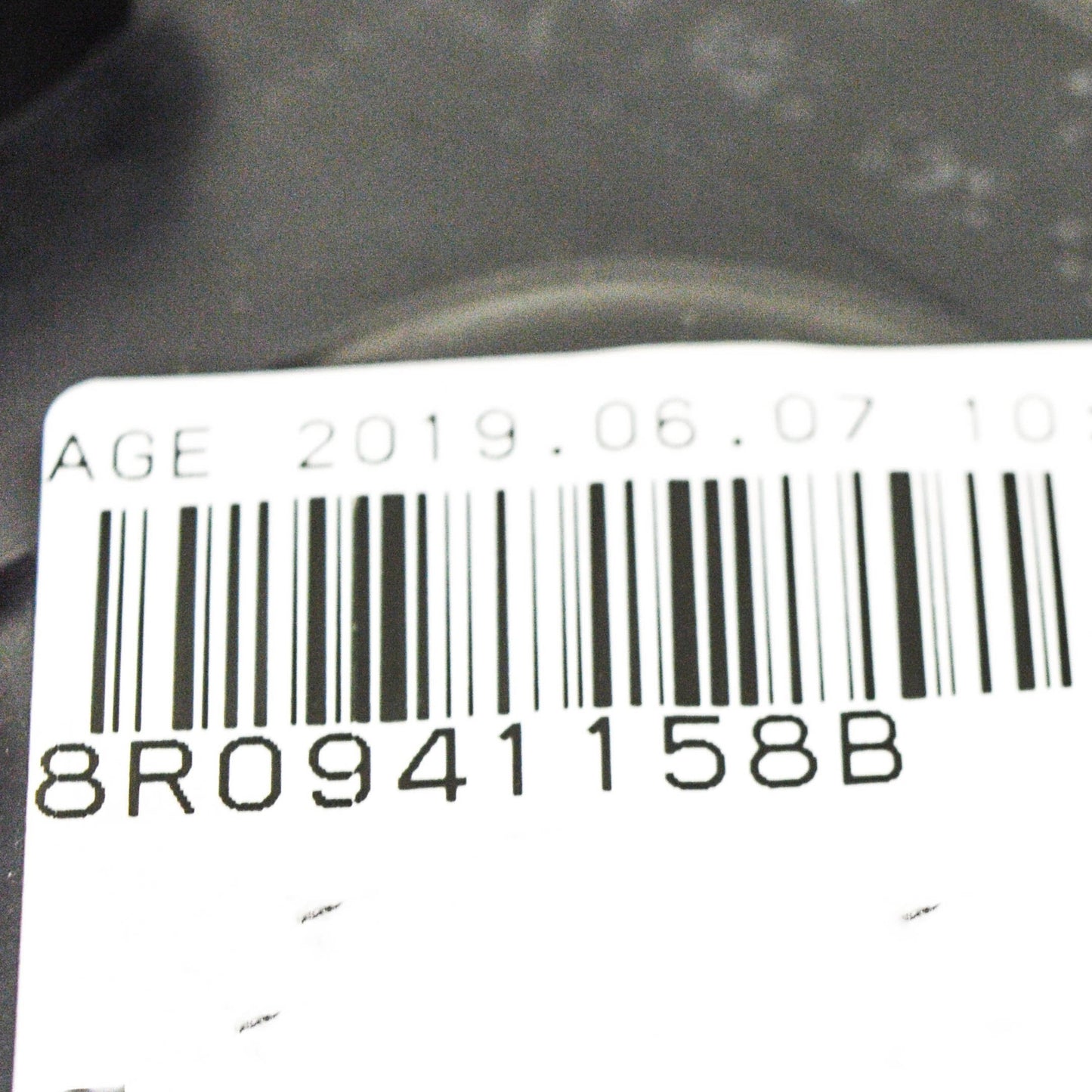 NEW AUDI Q5 8R FRONT HEADLIGHT RIGHT COVER CAP 8R0941158B ORIGINAL