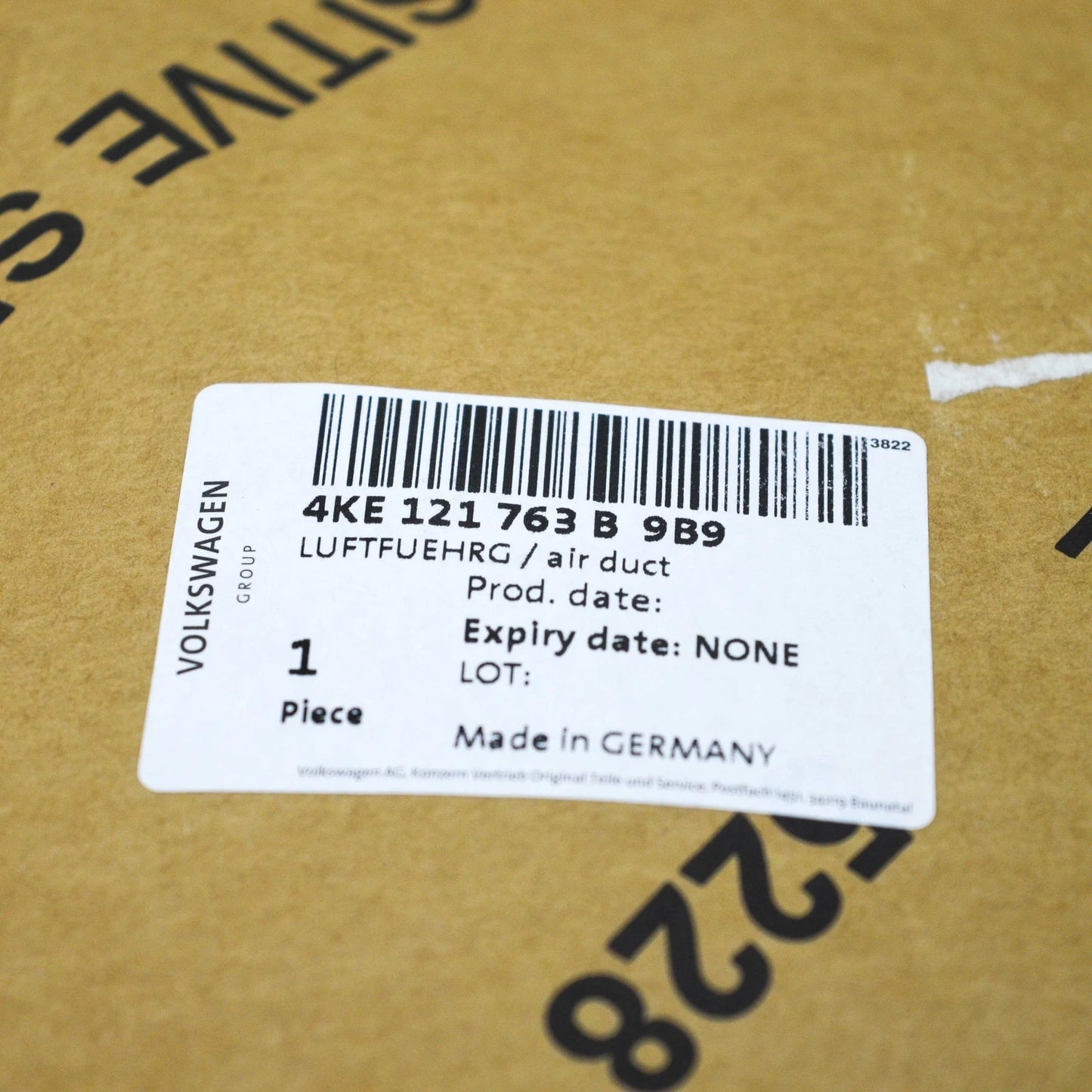 NEW AUDI E-TRON LEFT AIR DUCT 4KE121763B9B9