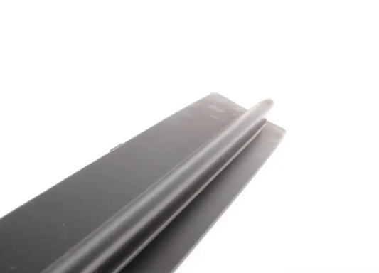 NEW BMW 3 E46 REAR BUMPER LOWER CENTER COVER 51122492225 2492225 ORIGINAL