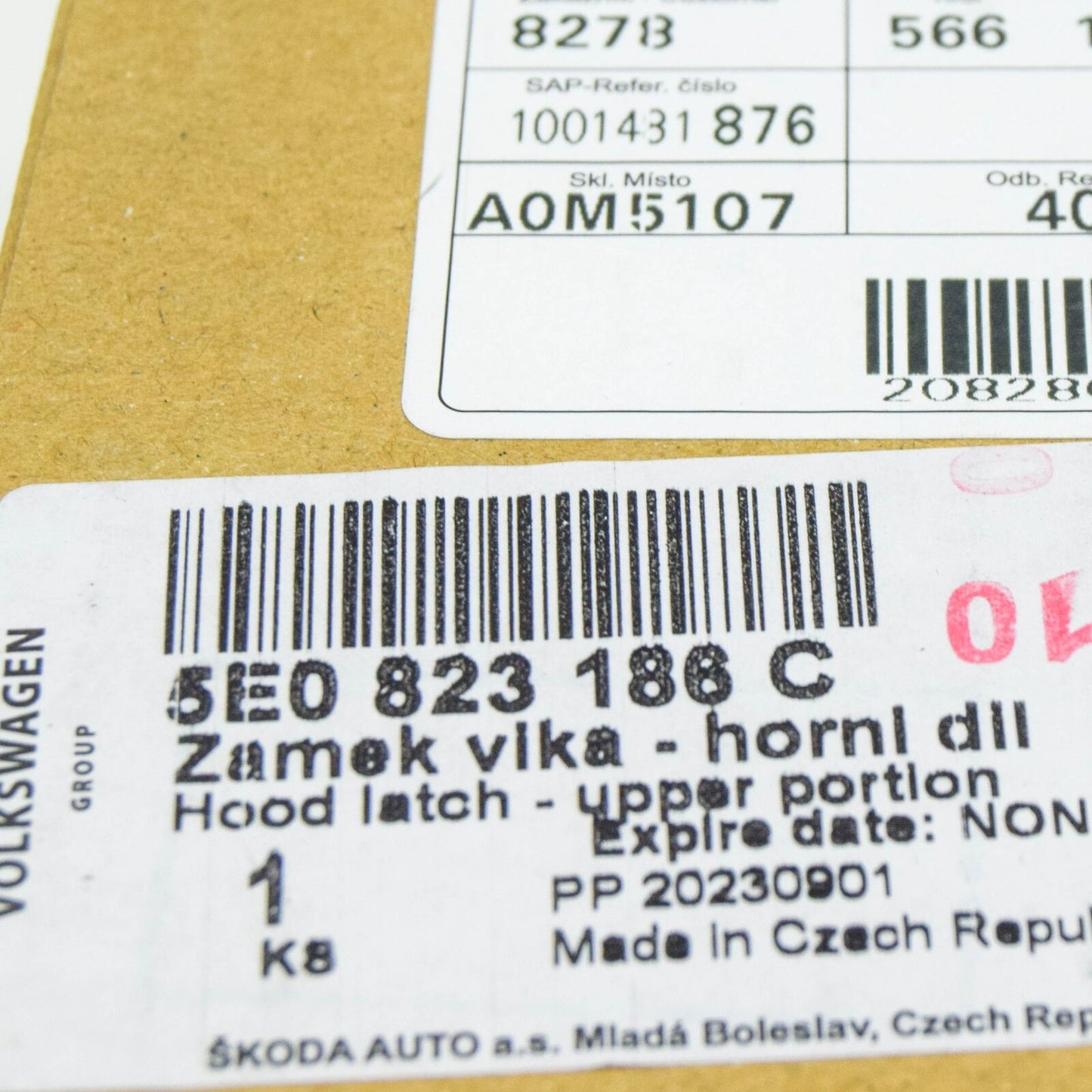 NEW SKODA OCTAVIA 5E MK3 UPPER PART BONNET LOCK 5E0823186C ORIGINAL