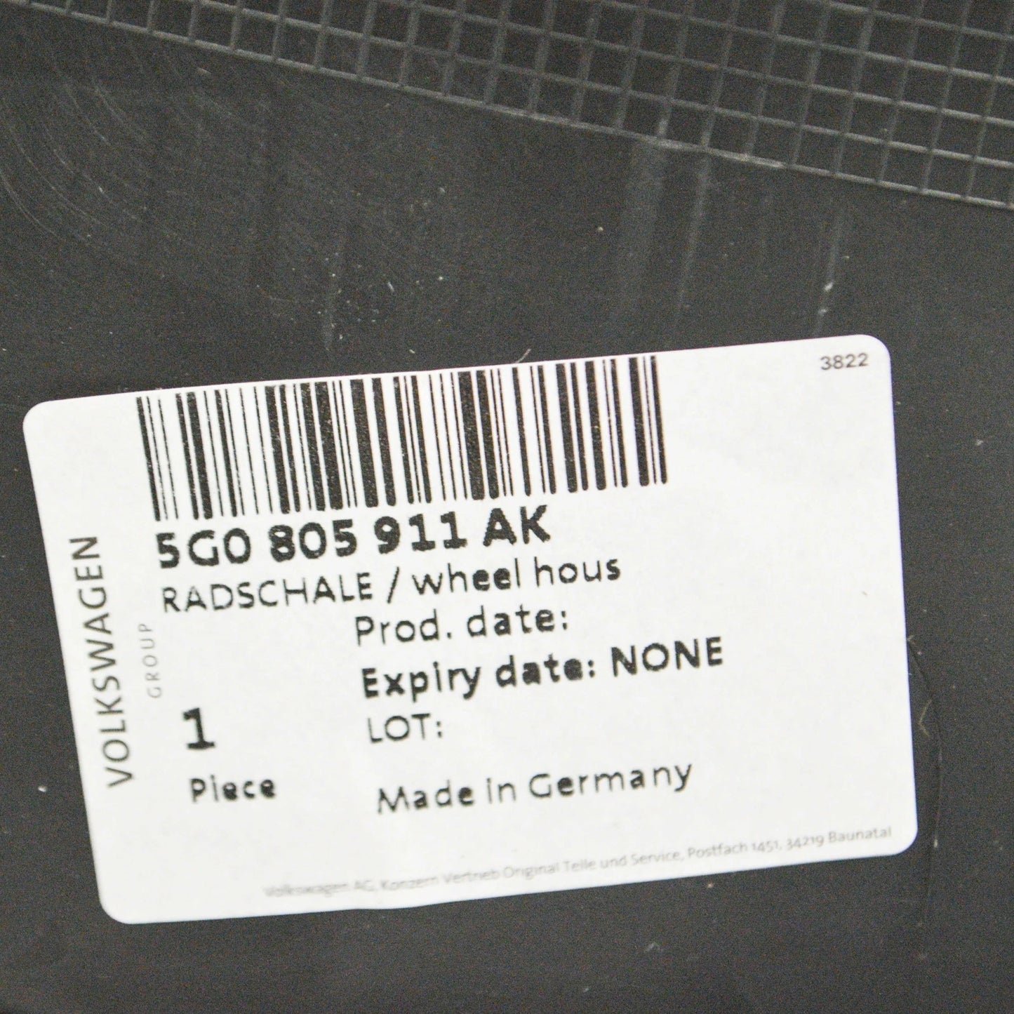 NEW VW GOLF FRONT LEFT FENDER SPLASH SHIELD EXTENSION MK7 5G0805911AK ORIGINAL