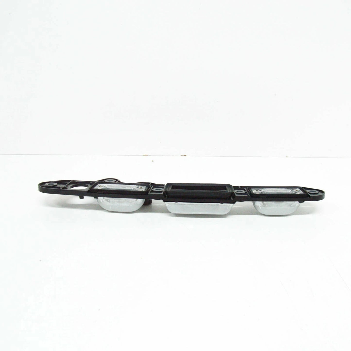 NEW VW PASSAT TOURAN MK1TAILGATE HANDLE LICENSE PLATE LIGHT 1T0827574L ORIGINAL