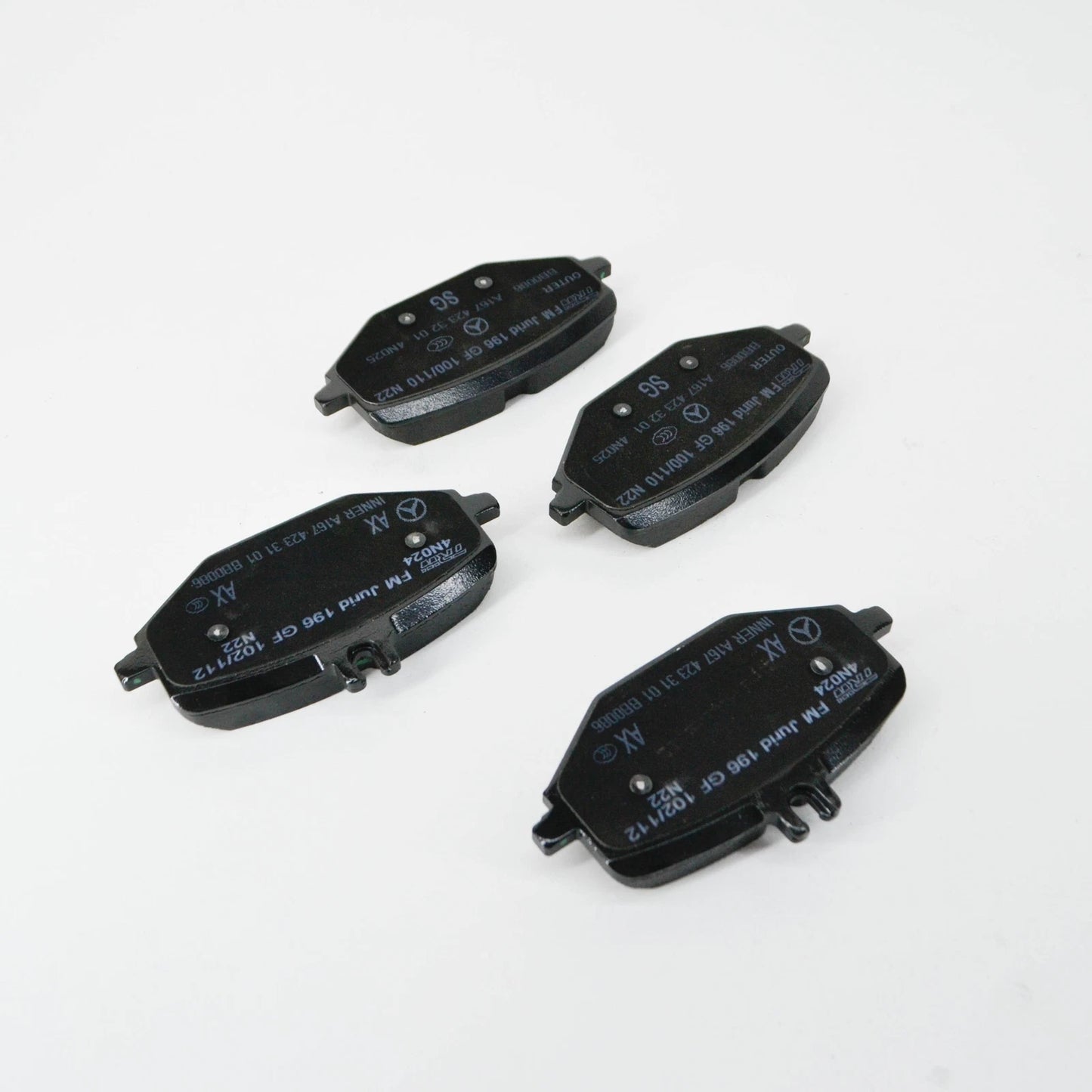 NEW MERCEDES-BENZ GLE W167 REAR WHEEL BRAKE PAD SET A0004207303 ORIGINAL