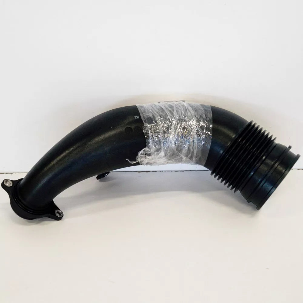 NEW BMW M3 F80 FILTERED AIR PIPE 13717846270 7846270 ORIGINAL