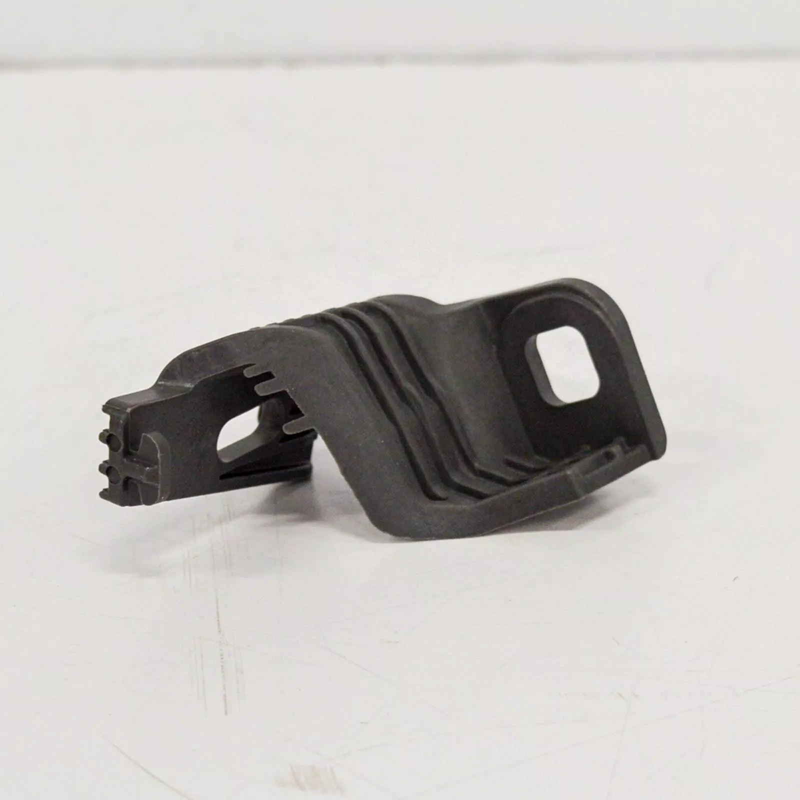 NEW BMW 4 F83 M FRONT RIGHT HEAD LIGHT BRACKET 51648054326 ORIGINAL