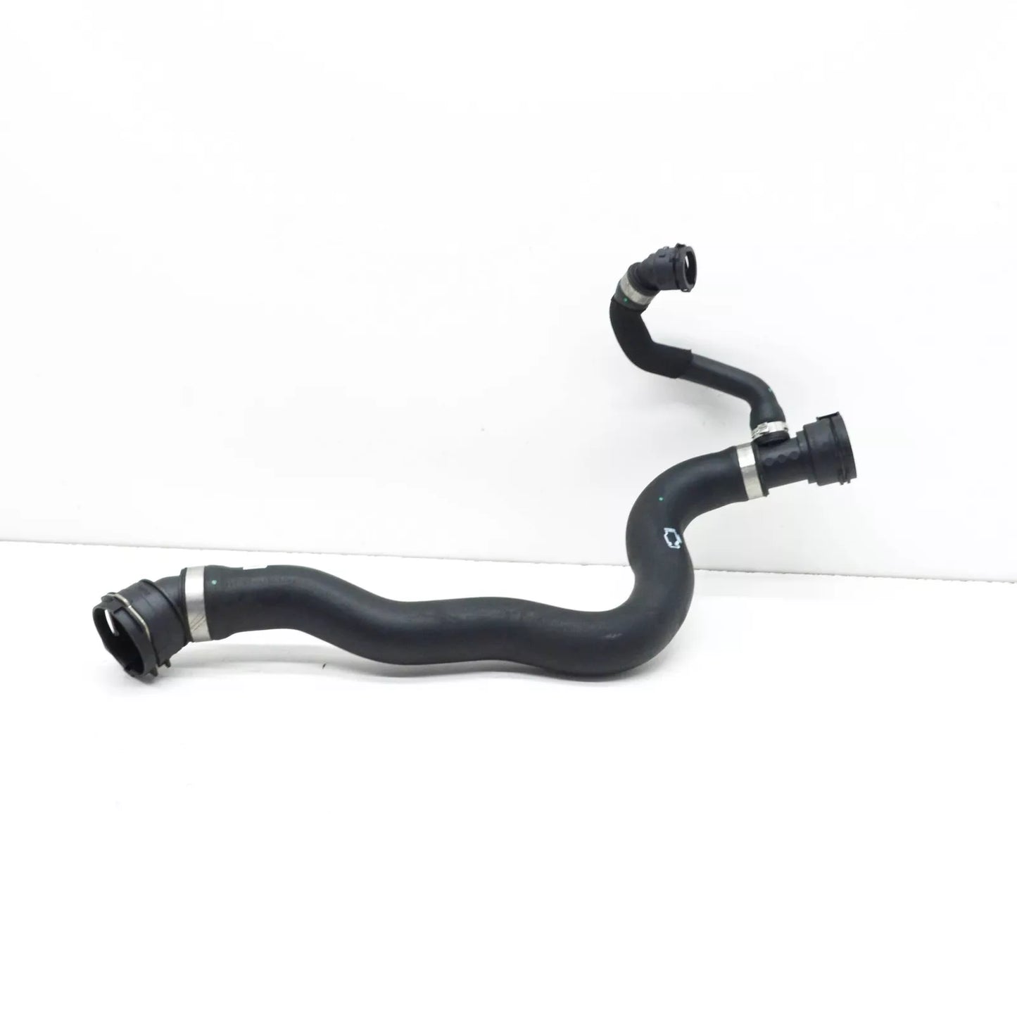 NEW BMW X3 G01 ENGINE RADIATOR COOLANT HOSE PIPE 17129797615 ORIGINAL