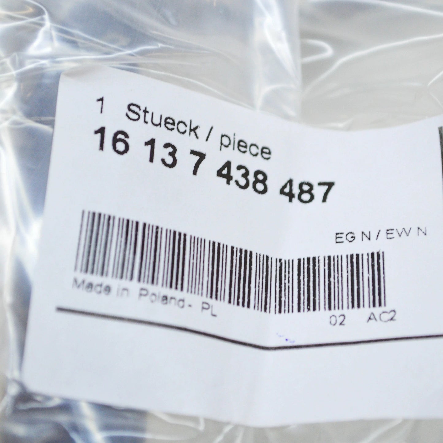 NEW BMW 3 GT F34 VENT PIPE WITH DUST FILTER 16137438487 7438487 ORIGINAL