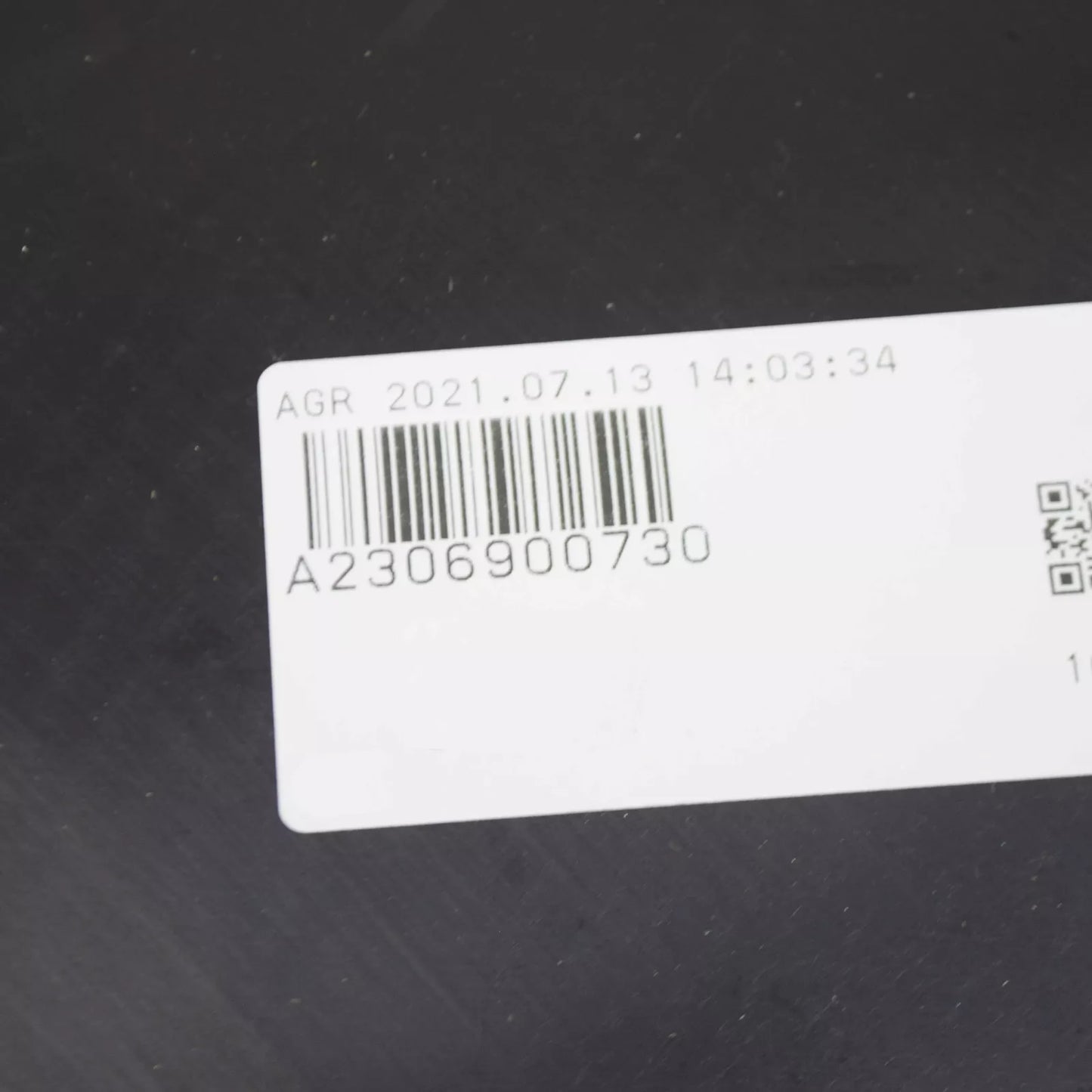 NEW MERCEDES-BENZ SL R230 FRONT LEFT FENDER LINER COVER A2306900730