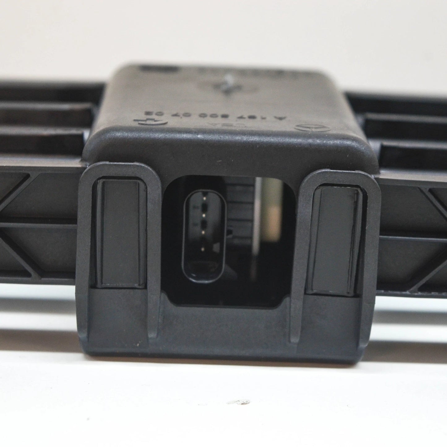 NEW MB GLE W167 FRONT BUMPER AIR VENTILATION GRILLE A1675000702 ORIGINAL