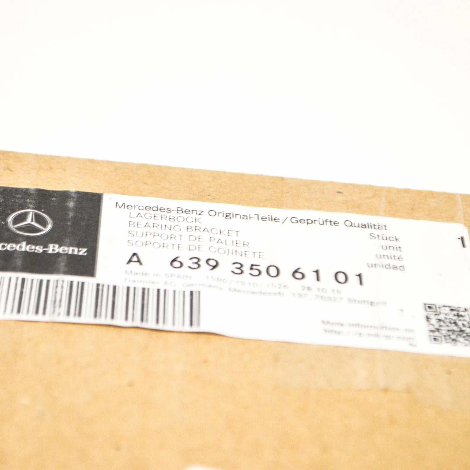 NEW MB VITO W639 REAR AXLE FINAL DRIVE BEARING BRACKET A6393506101 ORIGINAL