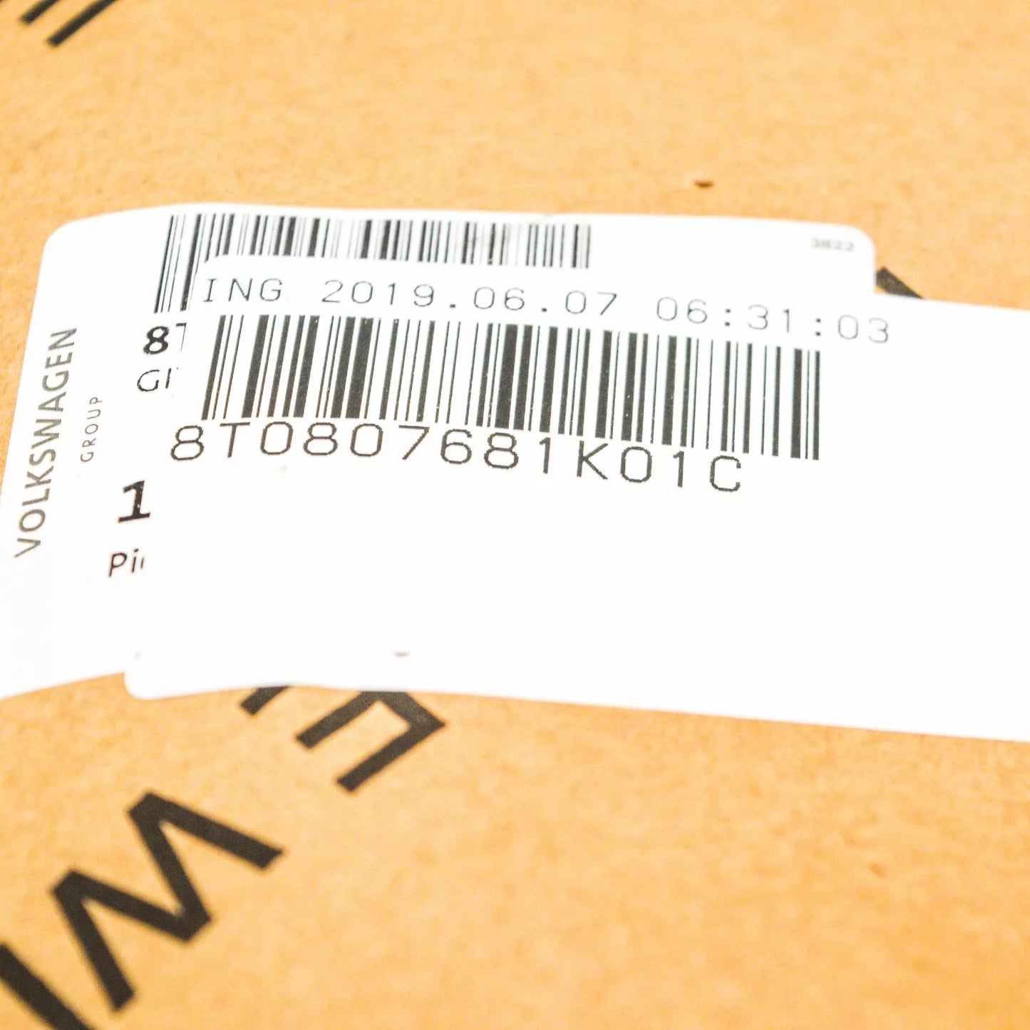 NEW AUDI A5 8T LEFT FOG LIGHT GRILLE 8T0807681K01C 2014