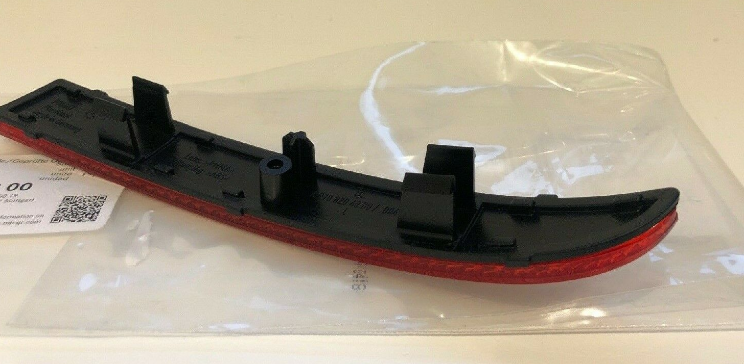 NEW MERCEDES-BENZ SPRINTER W907 REAR LEFT BUMPER REFLECTOR A9108204800 ORIGINAL