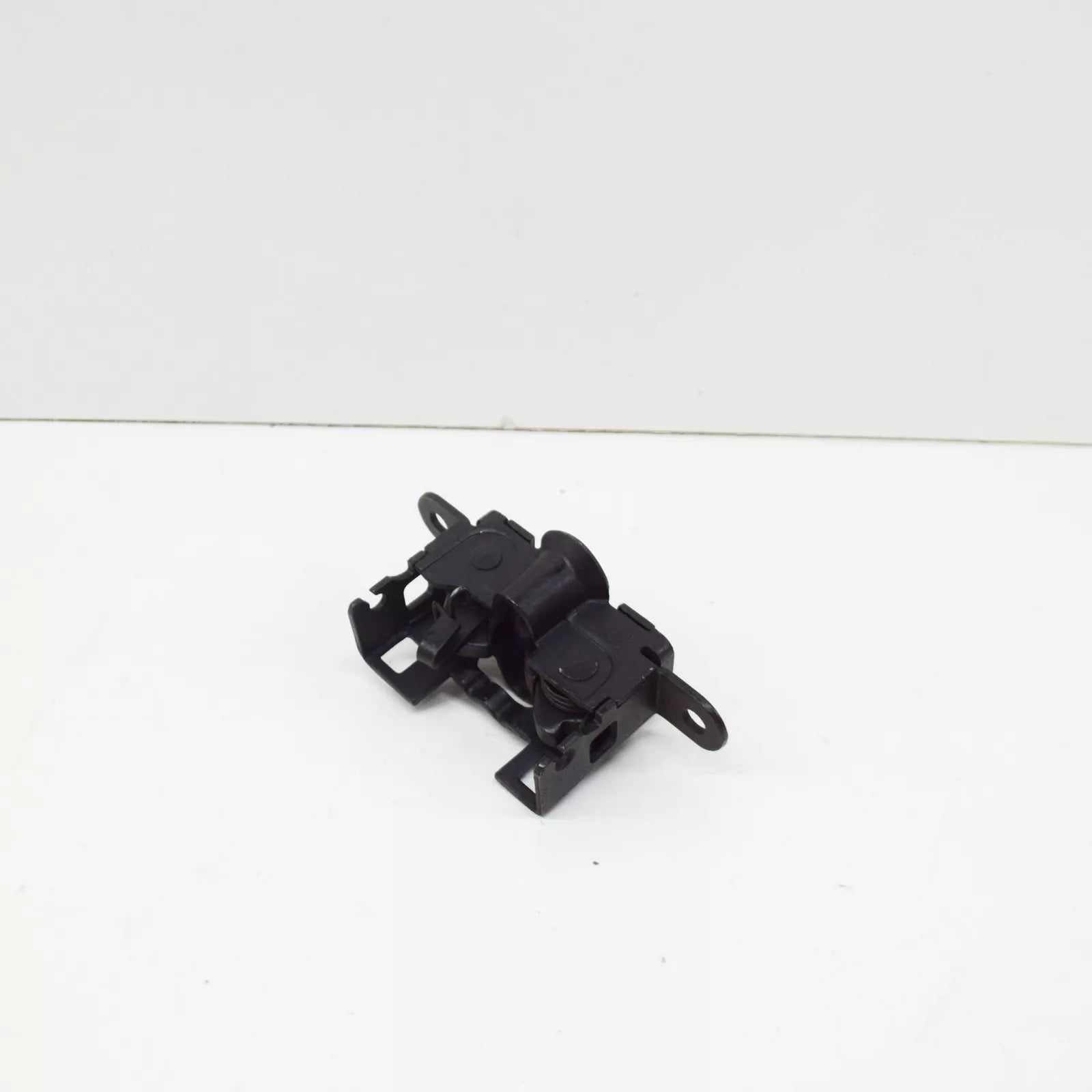 NEW MERCEDES-BENZ SL R129 ENGINE HOOD CATCH LOWER PART A2028800460