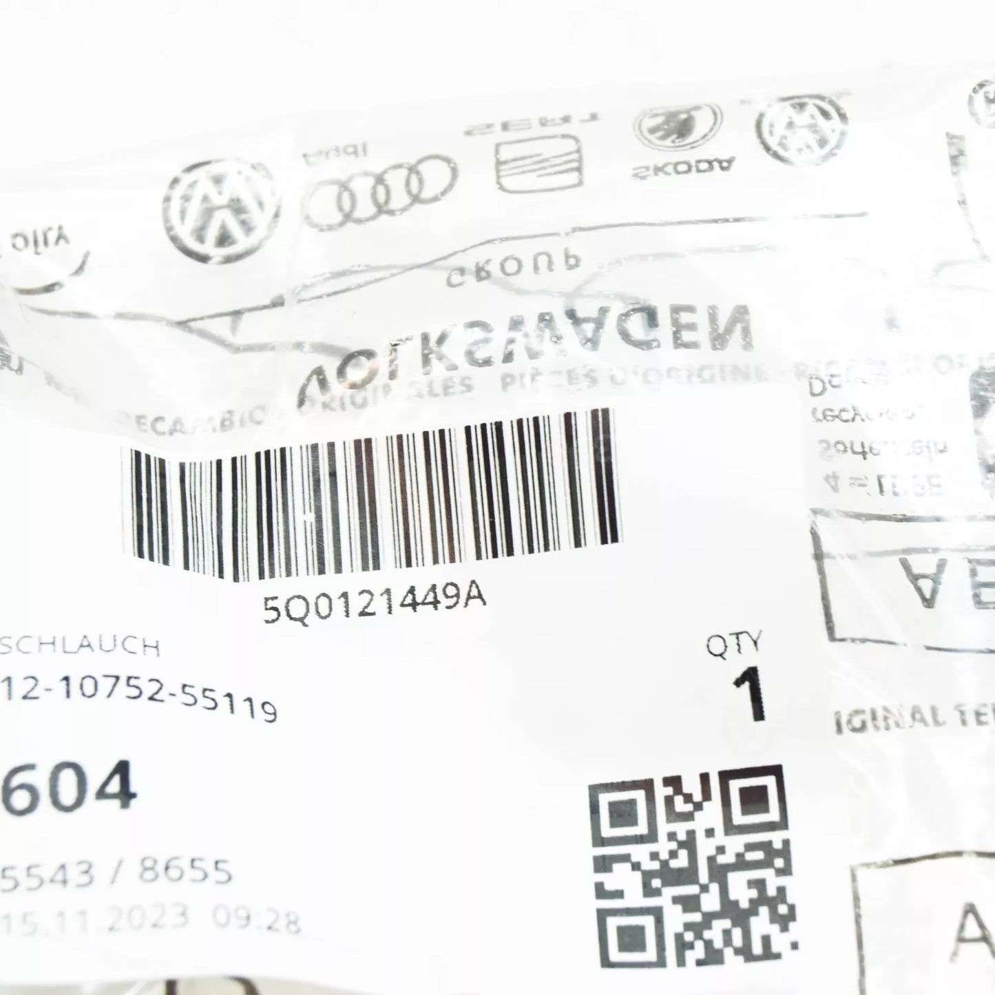 NEW AUDI A3 SPORTBACK 8V UPPER EXPANSION TANK HOSE 5Q0121449A ORIGINAL