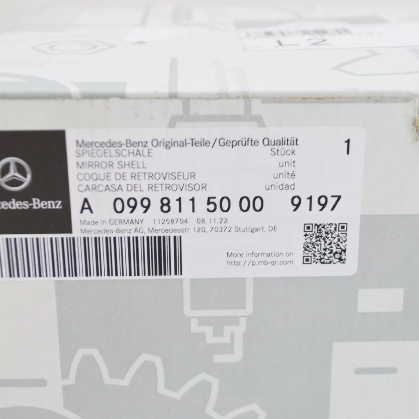 NEW MERCEDES-BENZ C-CLASS W205 RIGHT MIRROR COVER A09981150009197 ORIGINAL