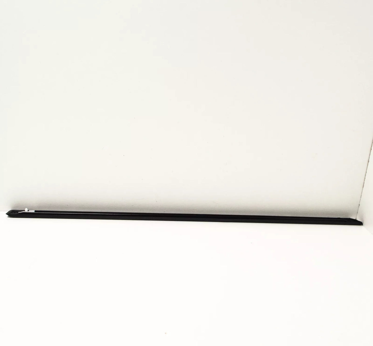 NEW BMW 5 E34 REAR LEFT DOOR MOULDING 51131934181 ORIGINAL