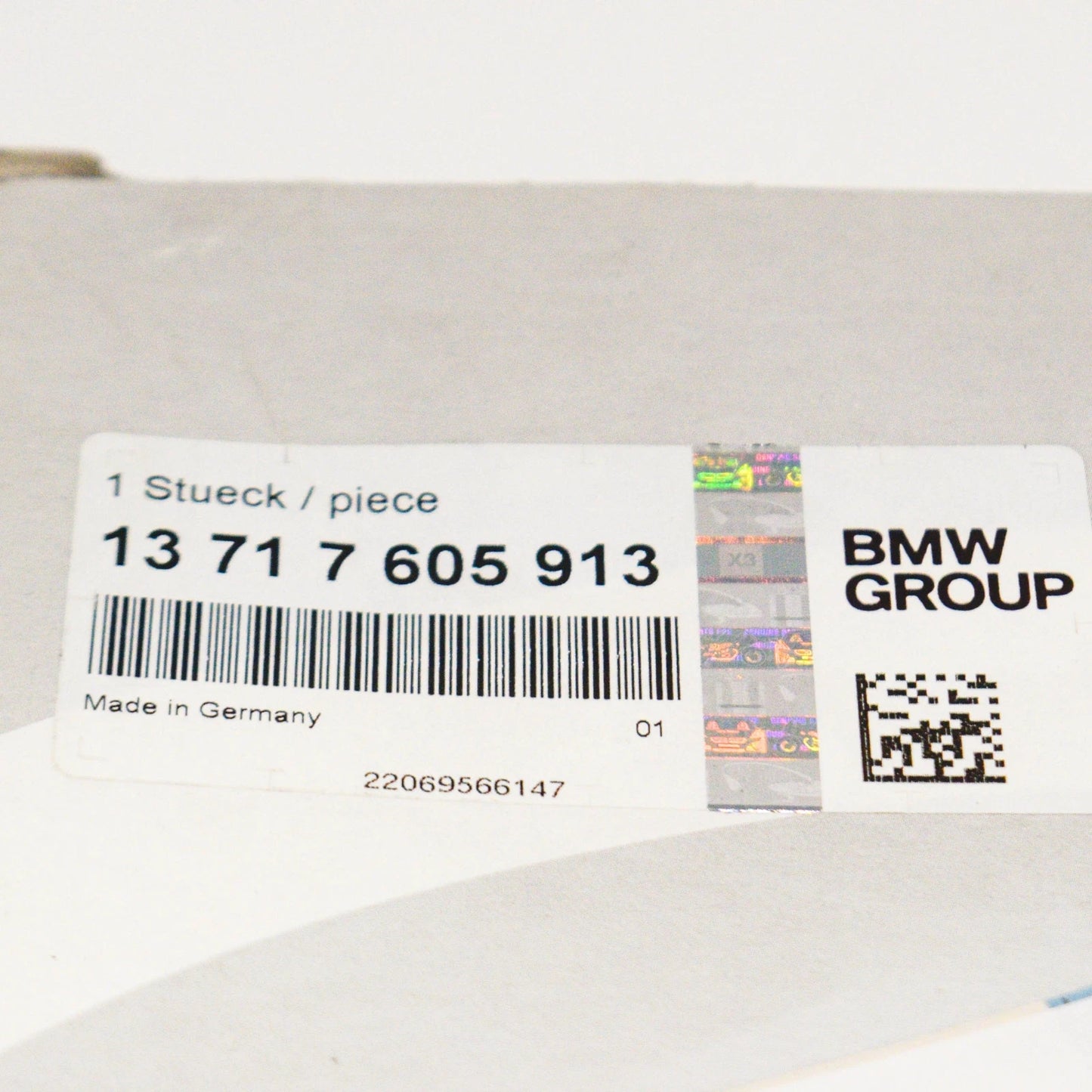 NEW BMW 6 F12 AIR FILTER ELEMENT 13717605913 7605913 ORIGINAL