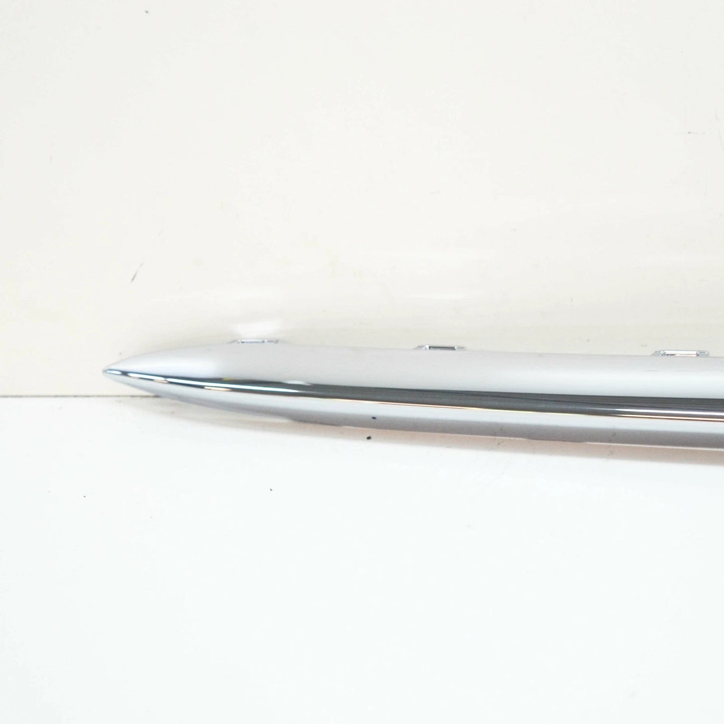 NEW MB VITO W447 AMG FRONT BUMPER BOTTOM CENTER MOLDING A44788516007F24