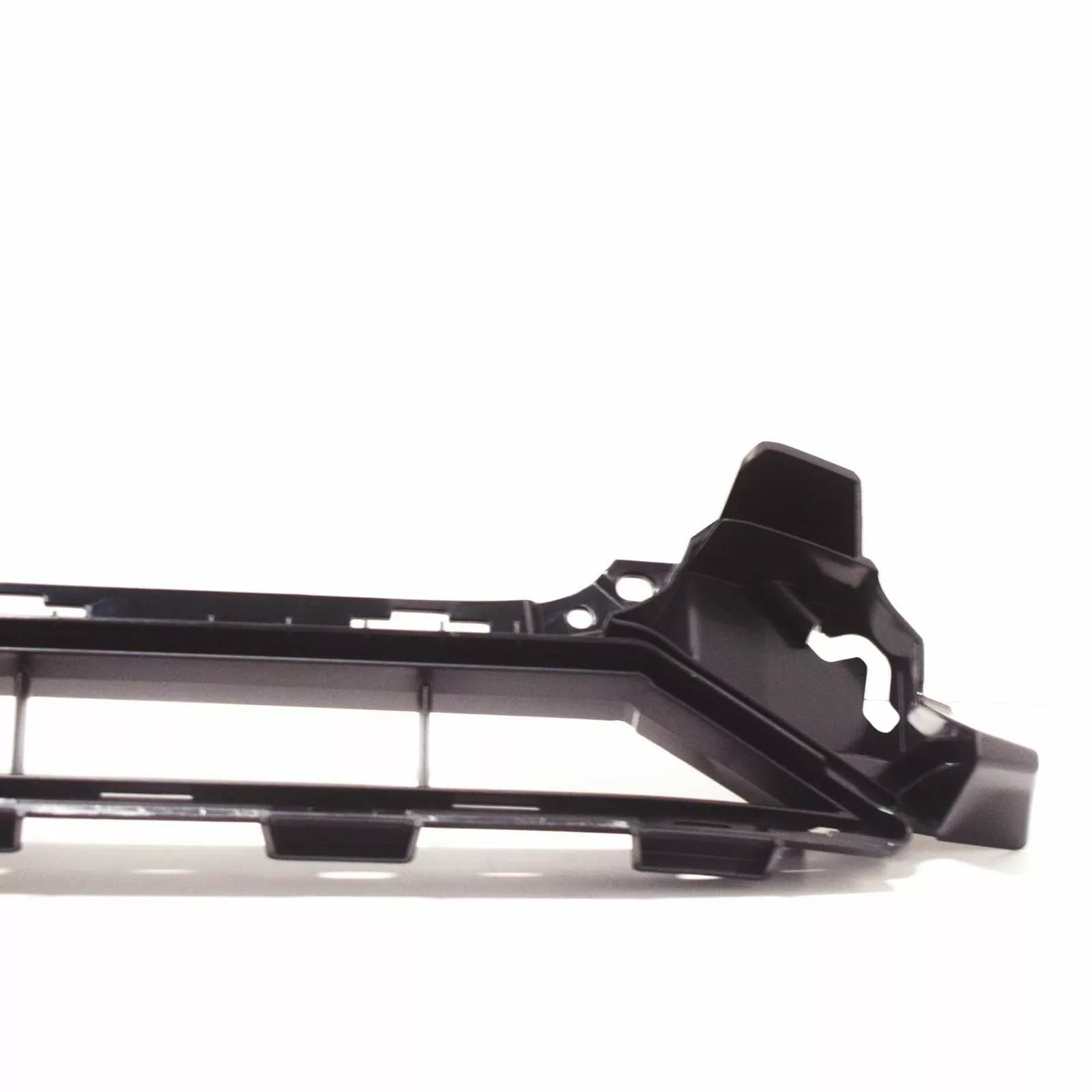 AUDI A6 15-18 FRONT BUMPER LOWER CENTER GRILL 4G0807683C 17-17 NEW