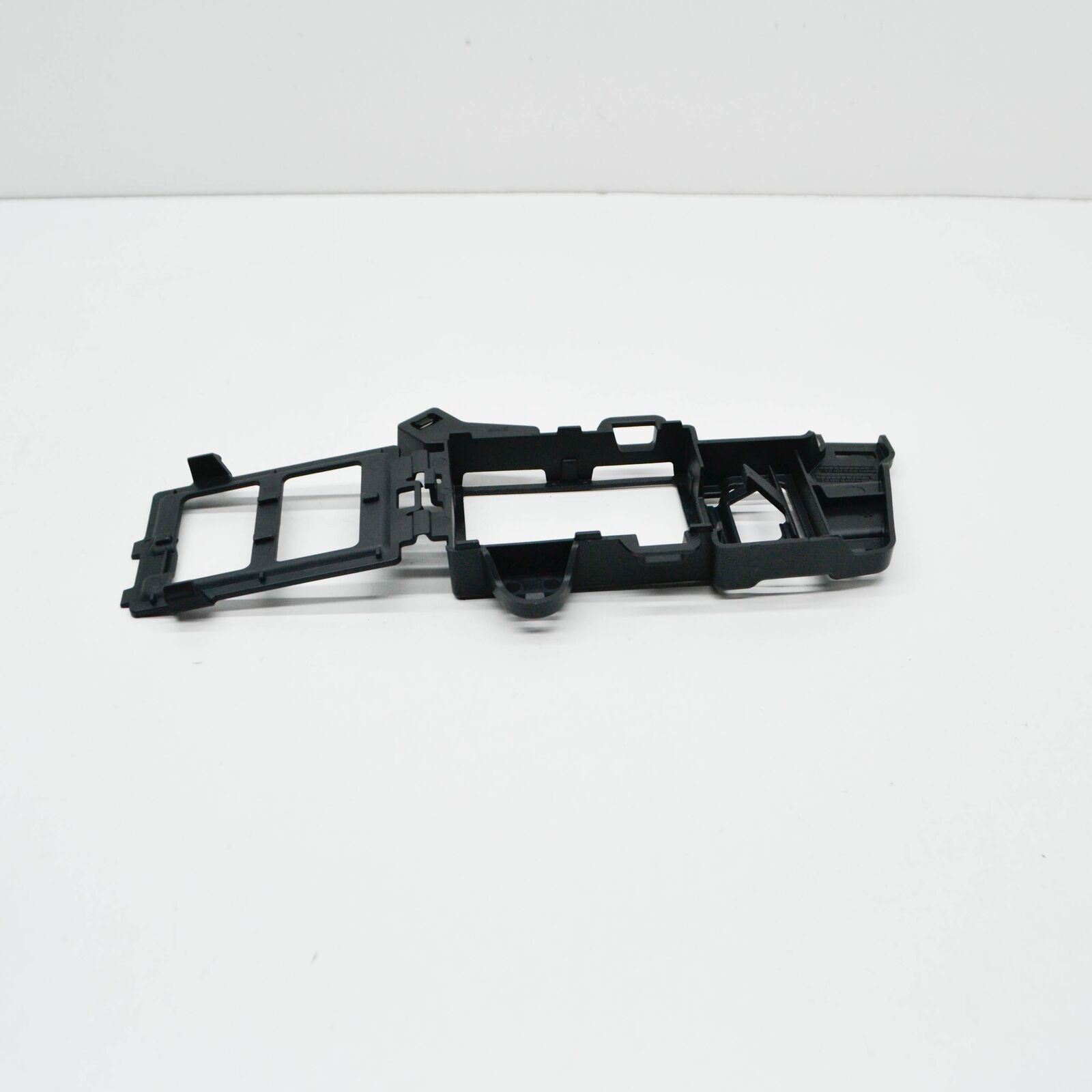 NEW MERCEDES-BENZ CLA COUPE C117 DISTANCE SENSOR BRACKET A1178851001 ORIGINAL