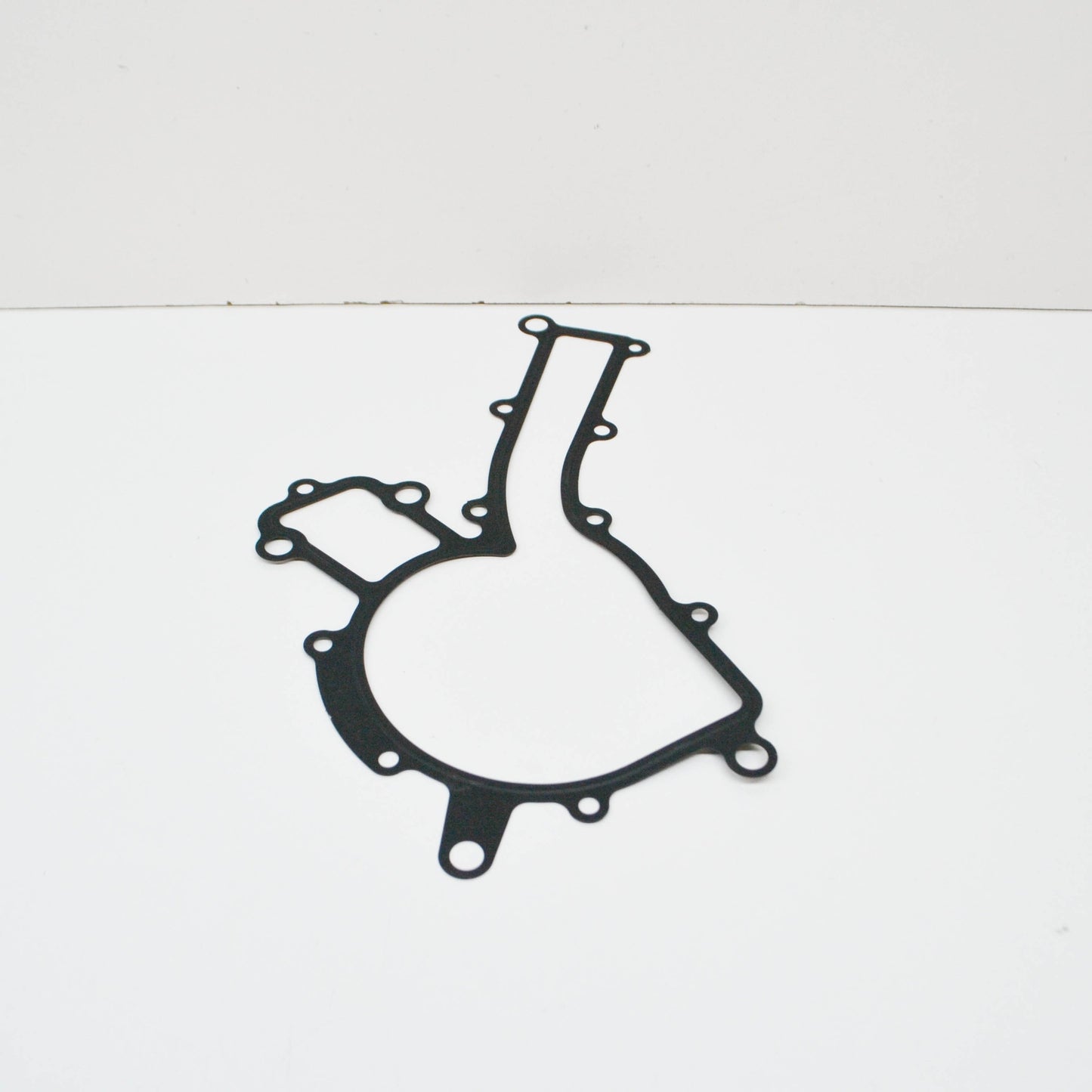 NEW MERCEDES-BENZ E W210 WATER PUMP GASKET A1122010180 ORIGINAL