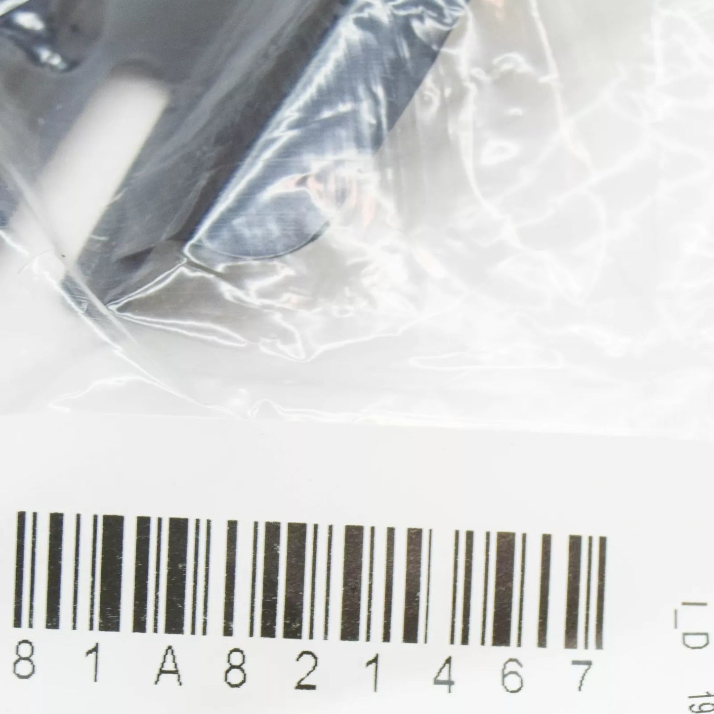 NEW AUDI Q2 GA FRONT LEFT FENDER HOLDER 81A821467 ORIGINAL