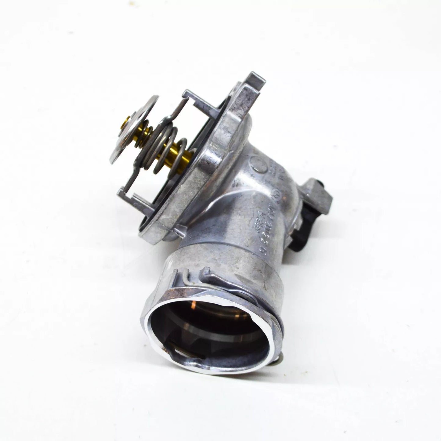 NEW MERCEDES-BENZ E W212 COOLANT THERMOSTAT A6422002215