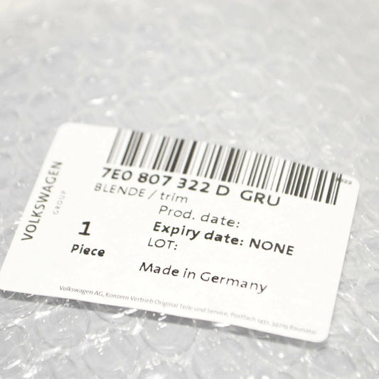 NEW VW TRANSPORTER T6 REAR BUMPER RIGHT SIDE TRIM 7E0807322DGRU