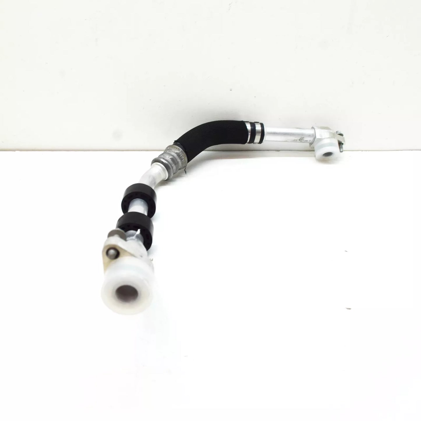 NEW MERCEDES-BENZ GLE W167 OIL COOLER FEED LINE A1675018900 ORIGINAL