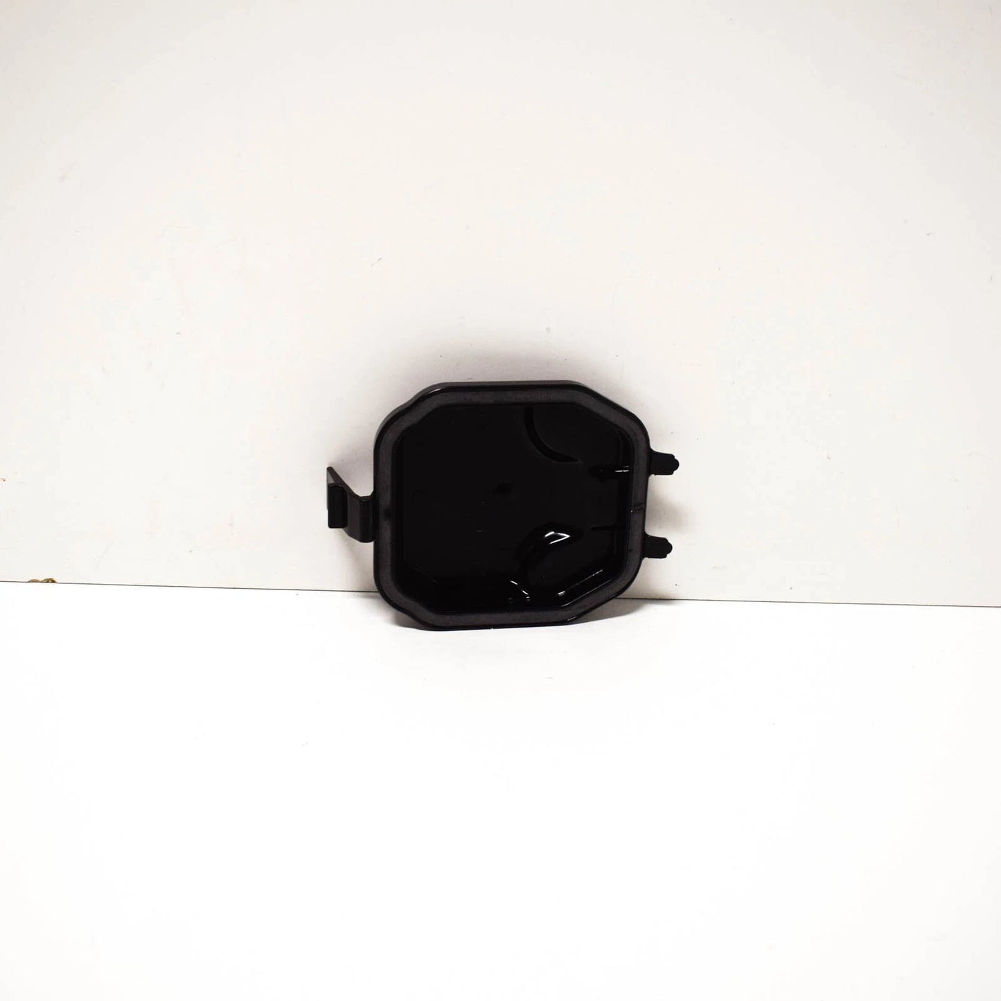 NEW BMW 7 E65 HEAD LIGHT LOWER BEAM COVER 63126916095 ORIGINAL