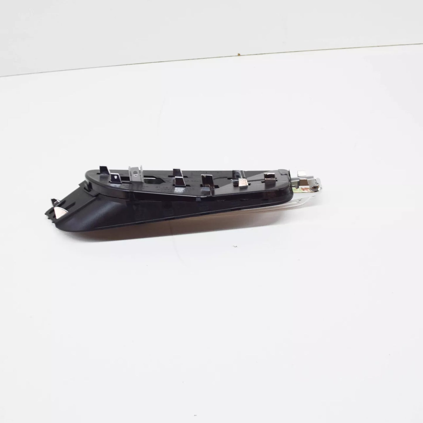 NEW BMW M3 E90 FRONT WING TRIM GRILL WITH EMBLEM RIGHT 51138046448 8046448